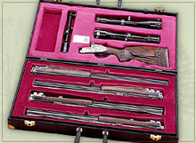 Ружье комбинированное с вертикальным расположением стволов, с четырьмя парами стволов.
﻿ 